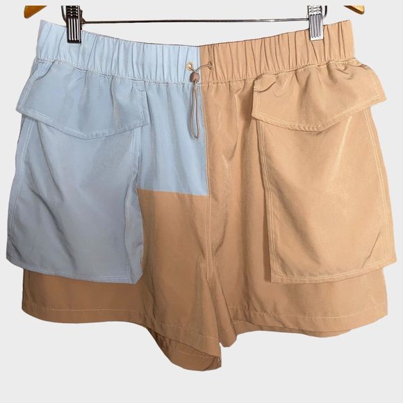 Fablectics Women’s Colorblock Cargo Shorts Size XL - Picture 4 of 7